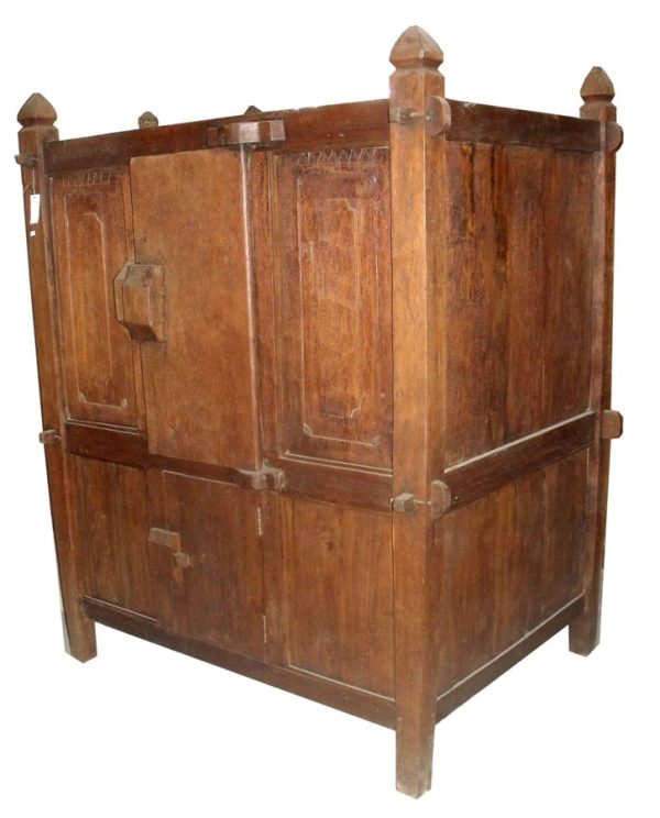 Cabinet Ponorogo